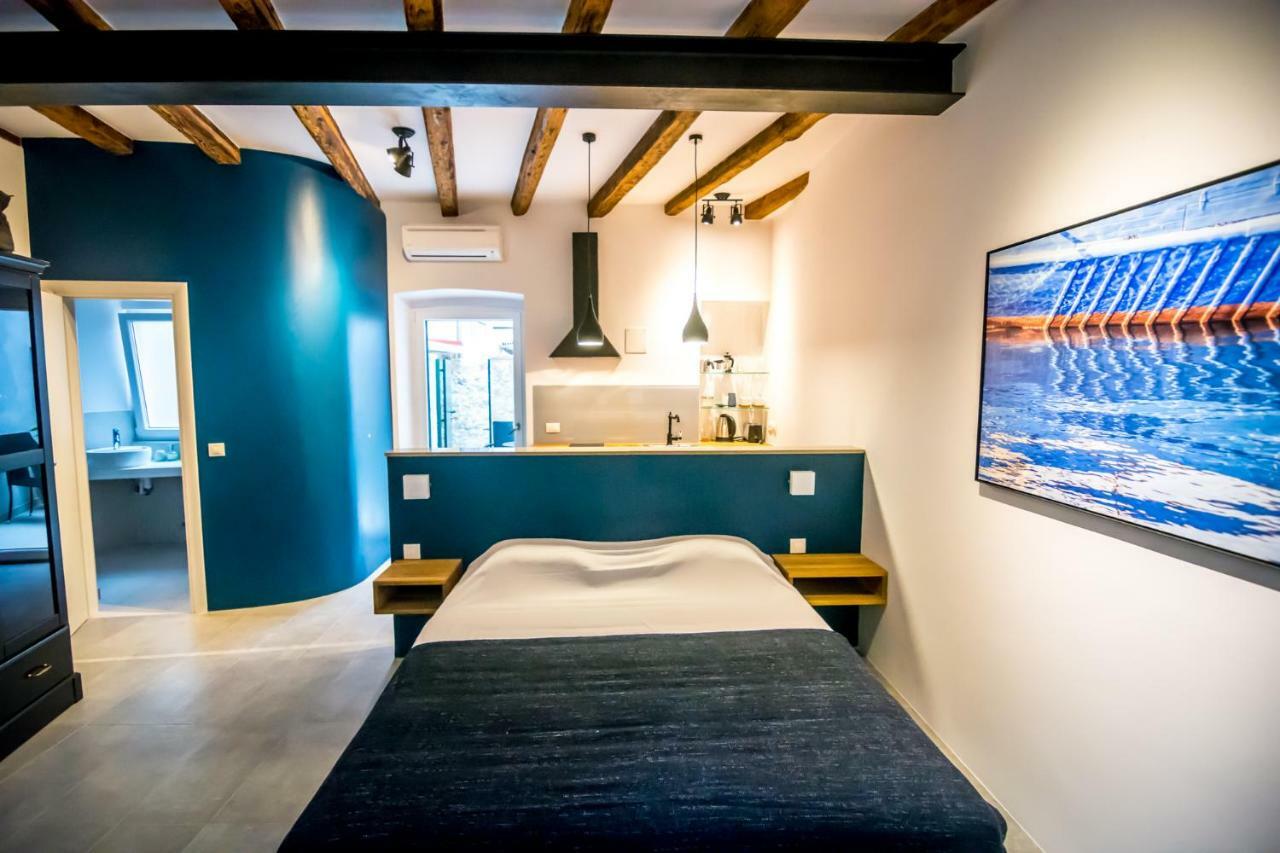 Studio Bluestone Ровинь Экстерьер фото